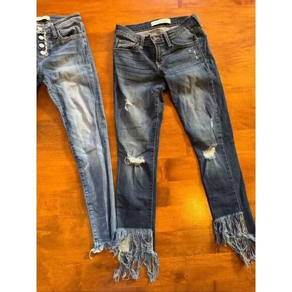 Woman’s flying monkey jeans bundle waist size 24 - Picture 3 of 6